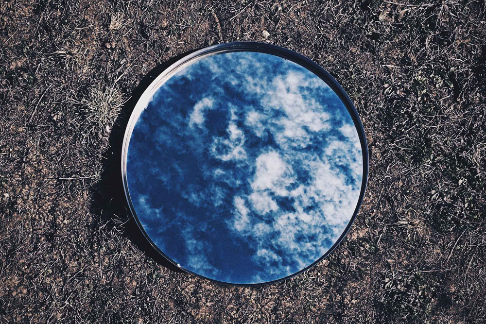 mirror sky 6756 1000x667