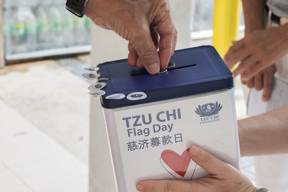 街头募款初体验