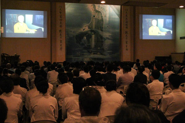 SG20140423 GND CSX 024