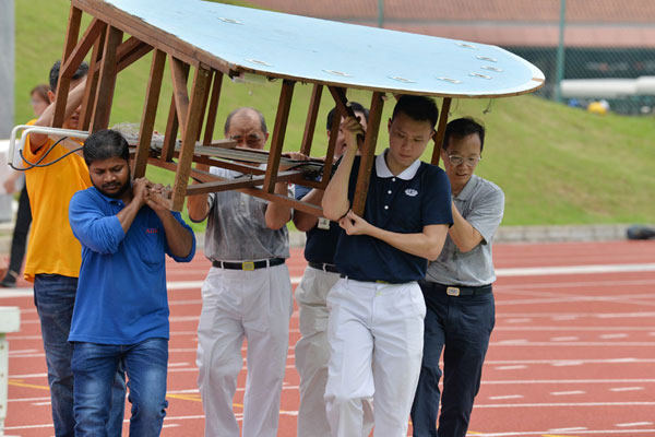 庄严浴佛 只因幕后有你